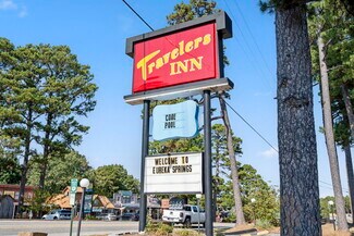 Plus de détails pour 2044 E Van Buren, Eureka Springs, AR - Hôtellerie à vendre