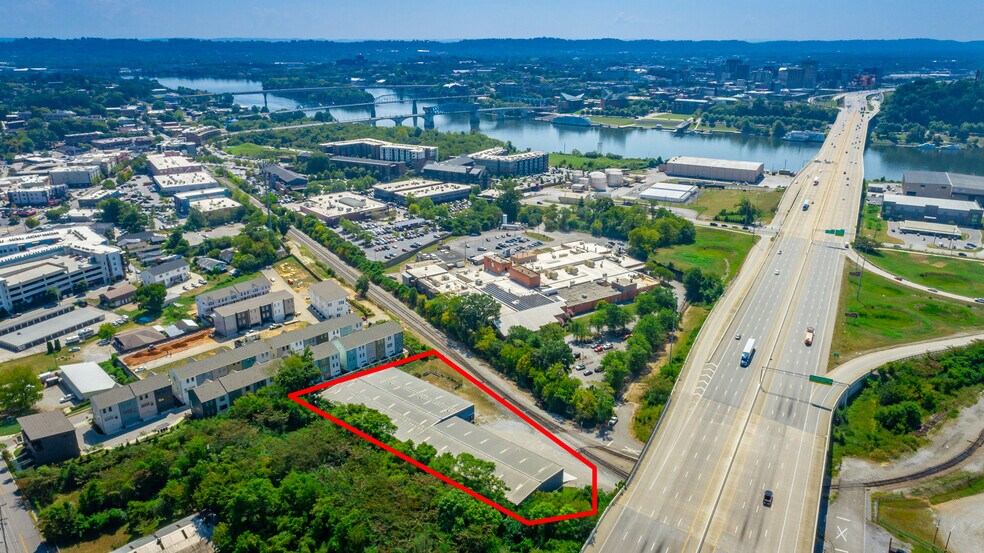 200 Powercorp Dr, Chattanooga, TN à louer - Photo de l’immeuble – Image 2 sur 23