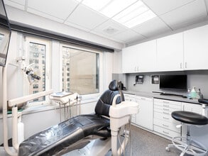 30 Central Park S, New York, NY à louer Photo intérieure– Image 1 sur 9