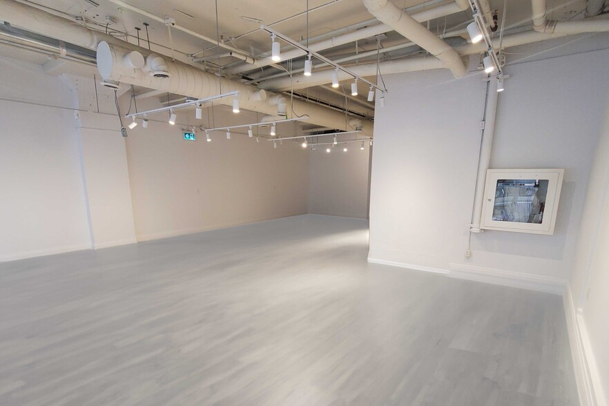 357 Bremner Blvd, Toronto, ON à louer - Photo intérieure – Image 2 sur 3