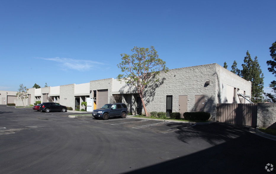 340-358 State Pl, Escondido, CA à louer - Photo de l’immeuble – Image 2 sur 7