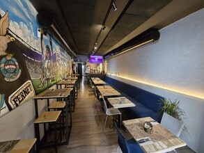 Local commercial dans Barcelone, Barcelona à louer Photo intérieure– Image 2 sur 9