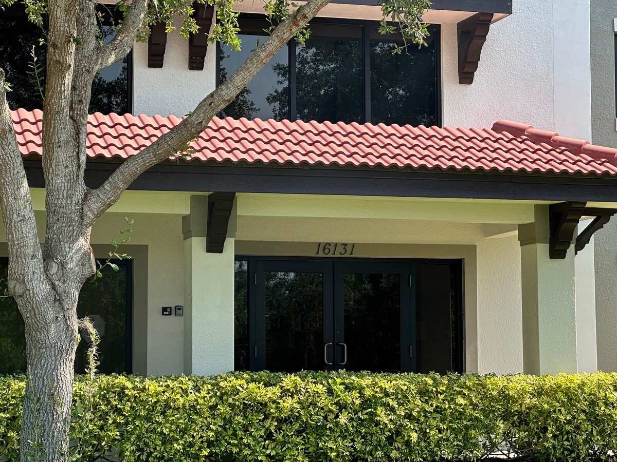 16131 Performance, Naples, FL 34110 - Lot 15 - - Photo intérieure - Image 2 of 12