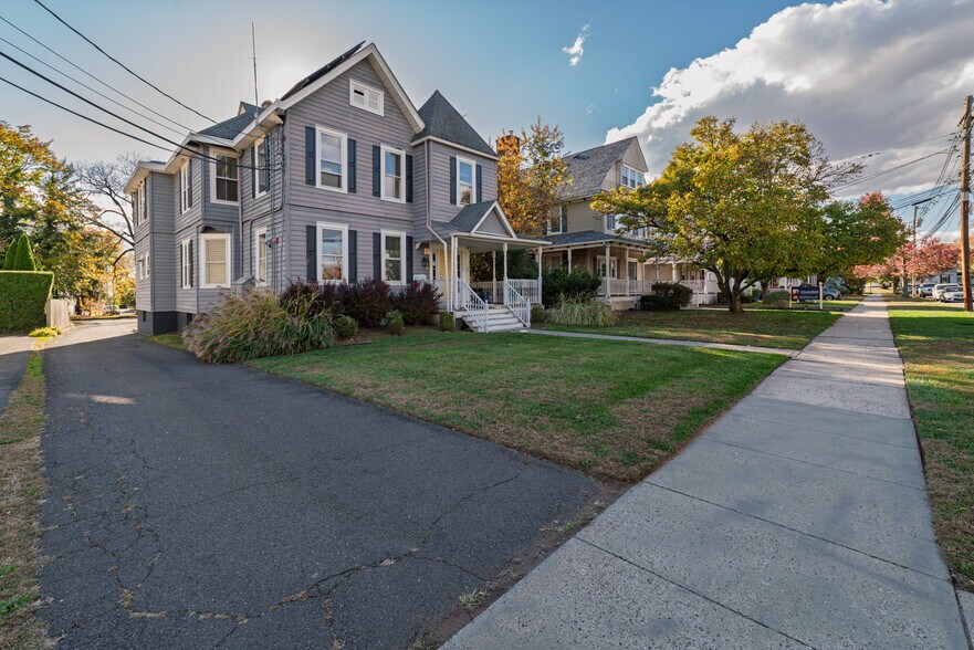 177 W High St, Somerville, NJ à vendre - Photo de l’immeuble – Image 2 sur 30