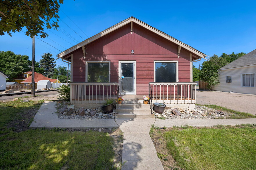 1021 N Lincoln Ave, Loveland, CO à vendre - Photo de l’immeuble – Image 1 sur 15