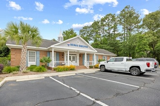 10769 Ocean Hwy, Pawleys Island, SC à louer Photo de l’immeuble– Image 1 sur 35