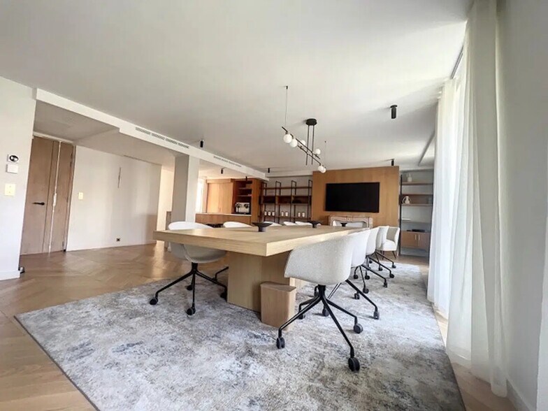 Bureau dans Paris à louer - Photo de l’immeuble – Image 3 sur 25