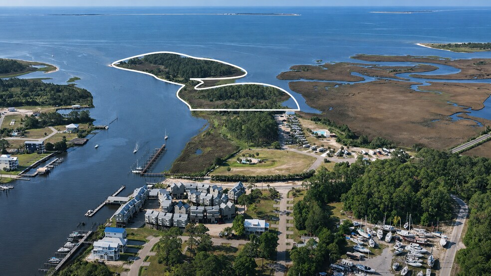 Timber Island Rd, Carrabelle, FL à vendre - Photo de l’immeuble – Image 1 sur 18