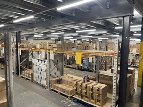 80 Great Northern Ter, Lincoln à louer Photo intérieure– Image 2 sur 5