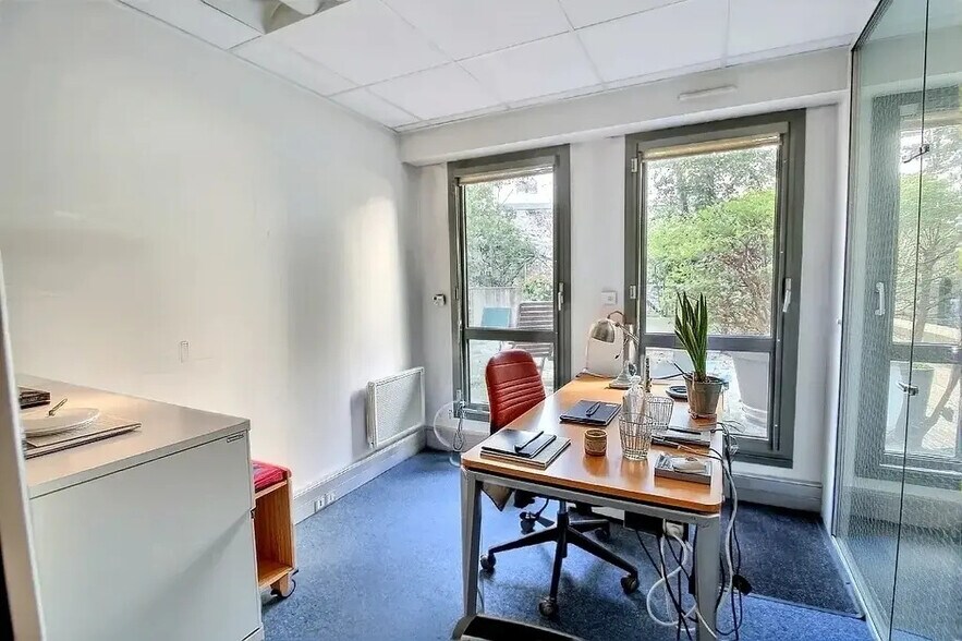 11 Avenue Philippe-Auguste, Paris à louer - Photo de l’immeuble – Image 3 sur 7