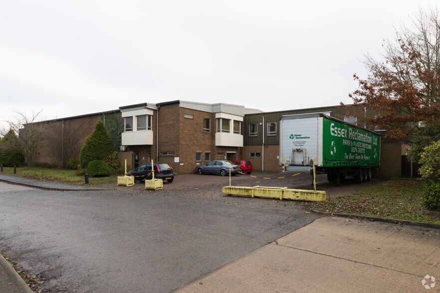 Perry Rd, Witham à vendre - Photo de l’immeuble – Image 3 sur 20