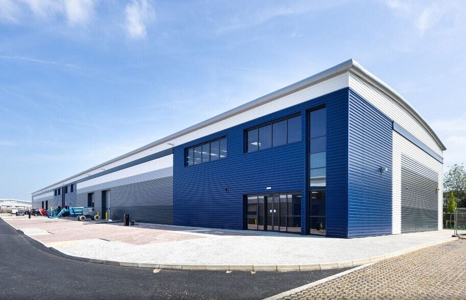 Burgess Hl, Hassocks à louer - Photo de l’immeuble – Image 3 sur 84