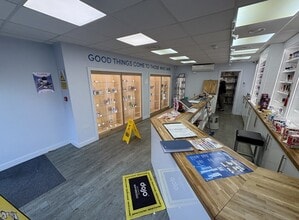 42 Market St, Eastleigh à louer Photo intérieure– Image 2 sur 6