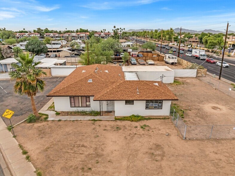 7927 N 51st Ave, Glendale, AZ à vendre - Photo de l’immeuble – Image 2 sur 4