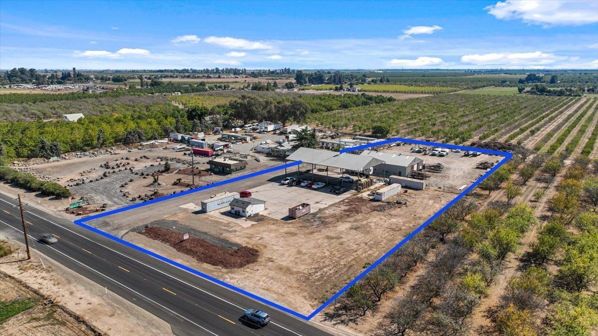 5600 State Highway 108, Oakdale, CA à louer Photo principale– Image 1 sur 11