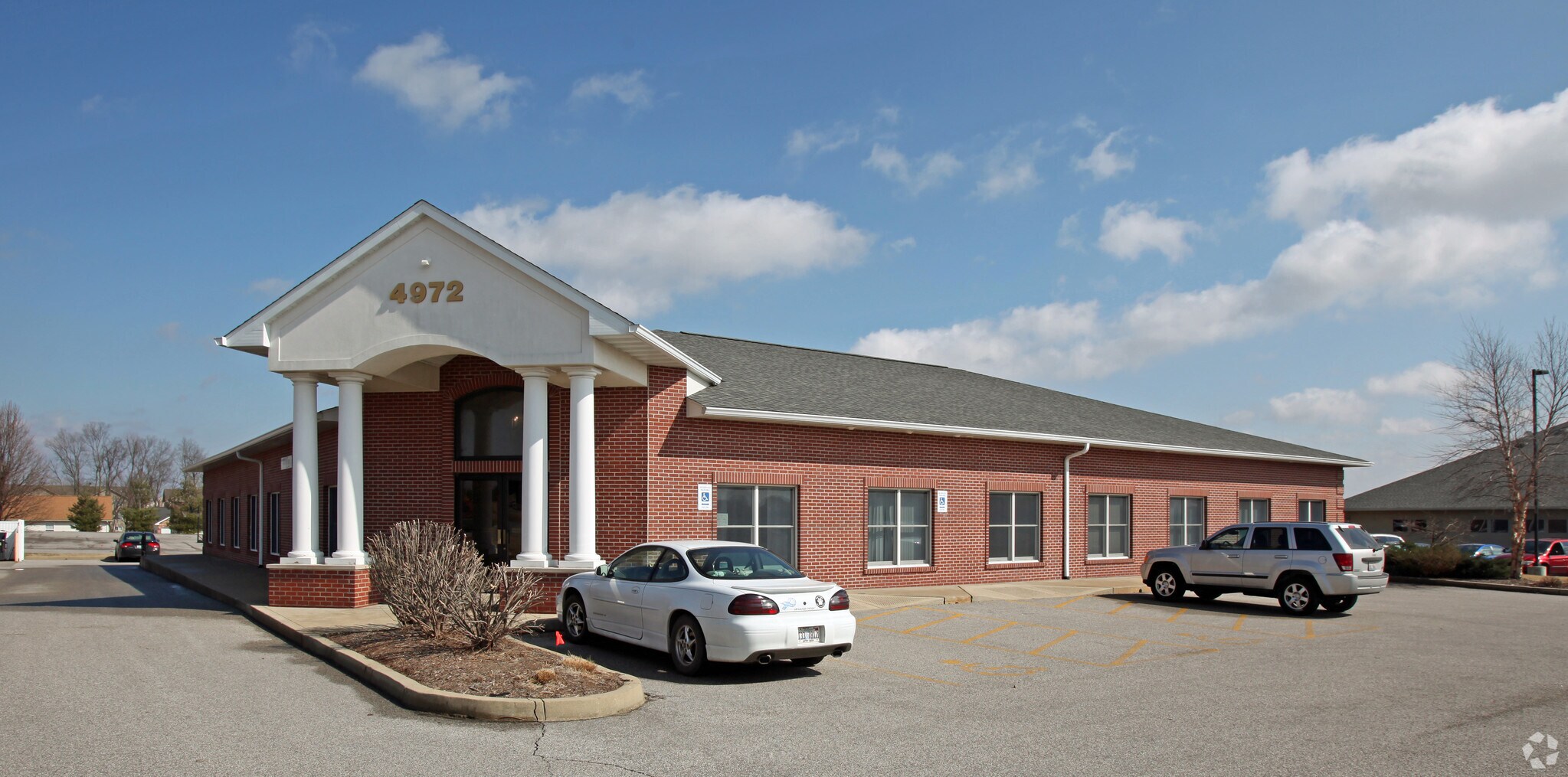 4972 Benchmark Centre Dr, Swansea, IL à louer Photo principale– Image 1 sur 10