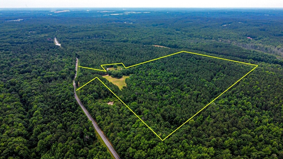 8990 Rivertown Rd, Fairburn, GA à vendre - Photo principale – Image 1 sur 6