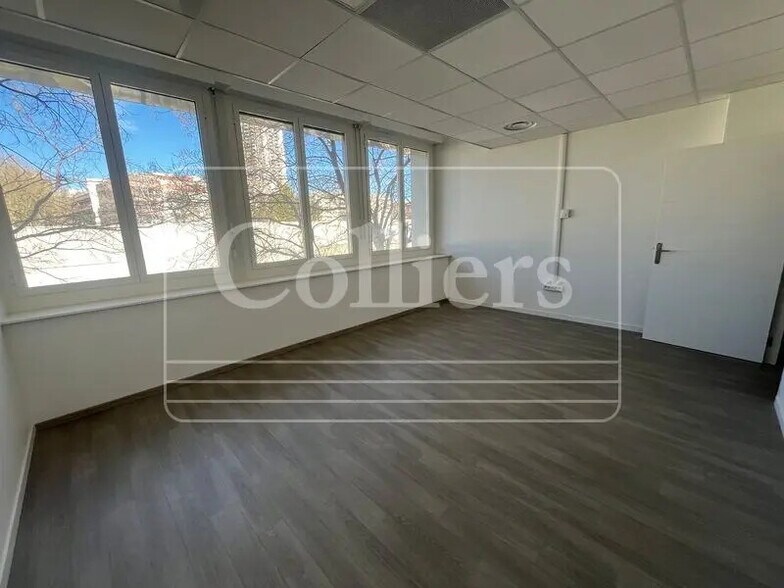 Bureau dans Marseille à louer - Photo intérieure – Image 3 sur 10