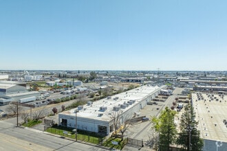8530 Fruitridge Rd, Sacramento, CA - VUE AÉRIENNE  vue de carte - Image1