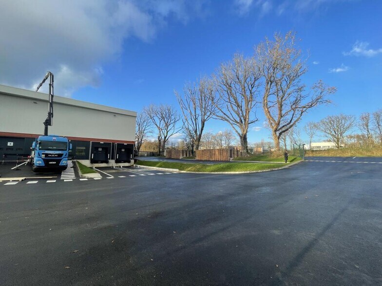 Rue Du Carré Norgands, Sautron à louer - Photo de l’immeuble – Image 3 sur 12
