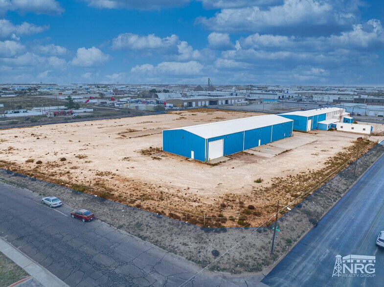 1551 Laredo Dr, Odessa, TX à louer - Photo de l’immeuble – Image 3 sur 14