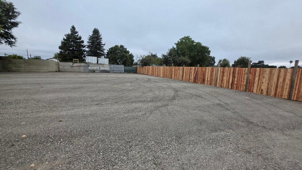 3317 Sebastopol Rd, Santa Rosa, CA à louer - Photo de l’immeuble – Image 2 sur 8