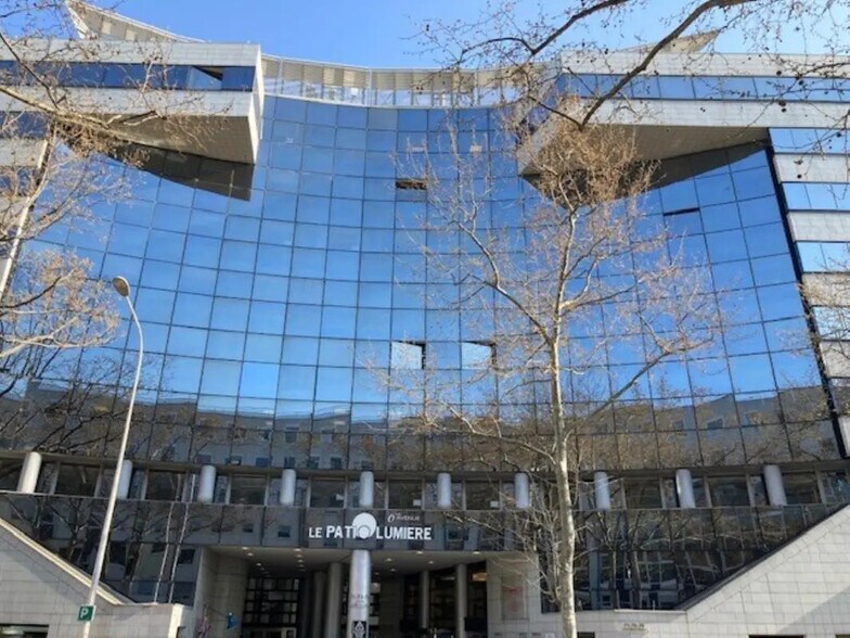 71-75 Cours Albert Thomas, Lyon à louer - Photo de l’immeuble – Image 2 sur 10