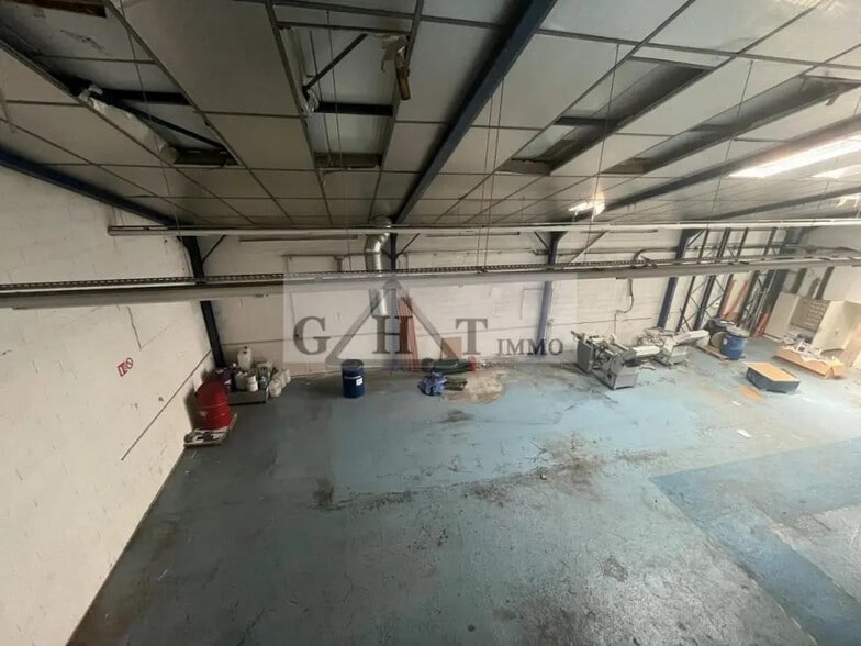 Industriel/Logistique dans Maisons-Alfort à vendre - Photo de l’immeuble – Image 3 sur 7