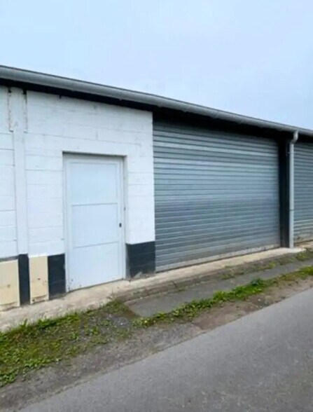 Industriel/Logistique dans Cambrai à vendre - Photo de l’immeuble – Image 1 sur 7