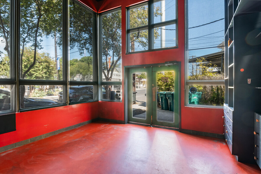 1014 S Alamo St, San Antonio, TX à louer - Photo de l’immeuble – Image 3 sur 11