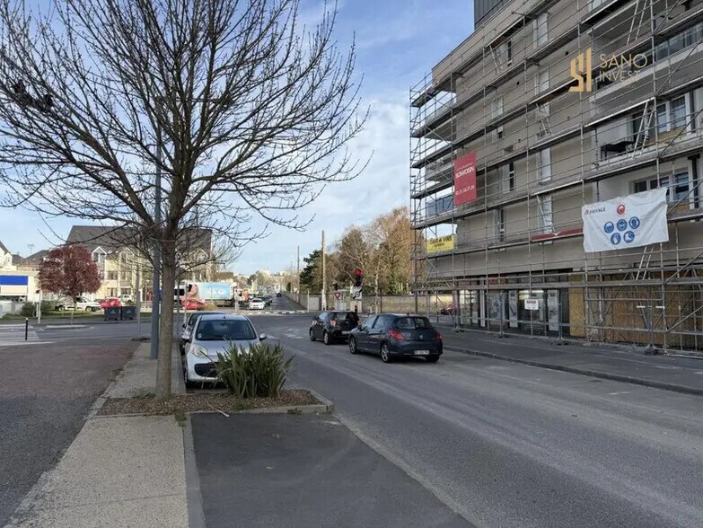 Local commercial dans Caen à louer - Photo de l’immeuble – Image 2 sur 5
