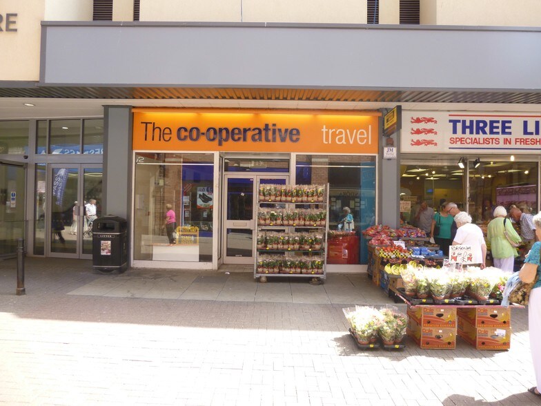 Vicar St, Kidderminster à louer - Photo de l’immeuble – Image 2 sur 5