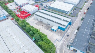 Plus de détails pour 1 Triumph Way, Liverpool - Industriel/Logistique à louer