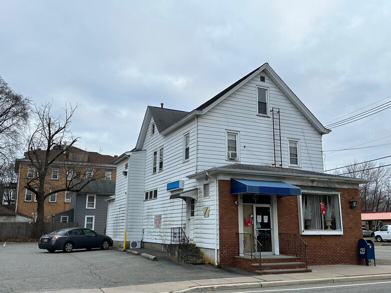 636 Ringwood Ave, Wanaque, NJ à louer - Photo principale – Image 1 sur 5