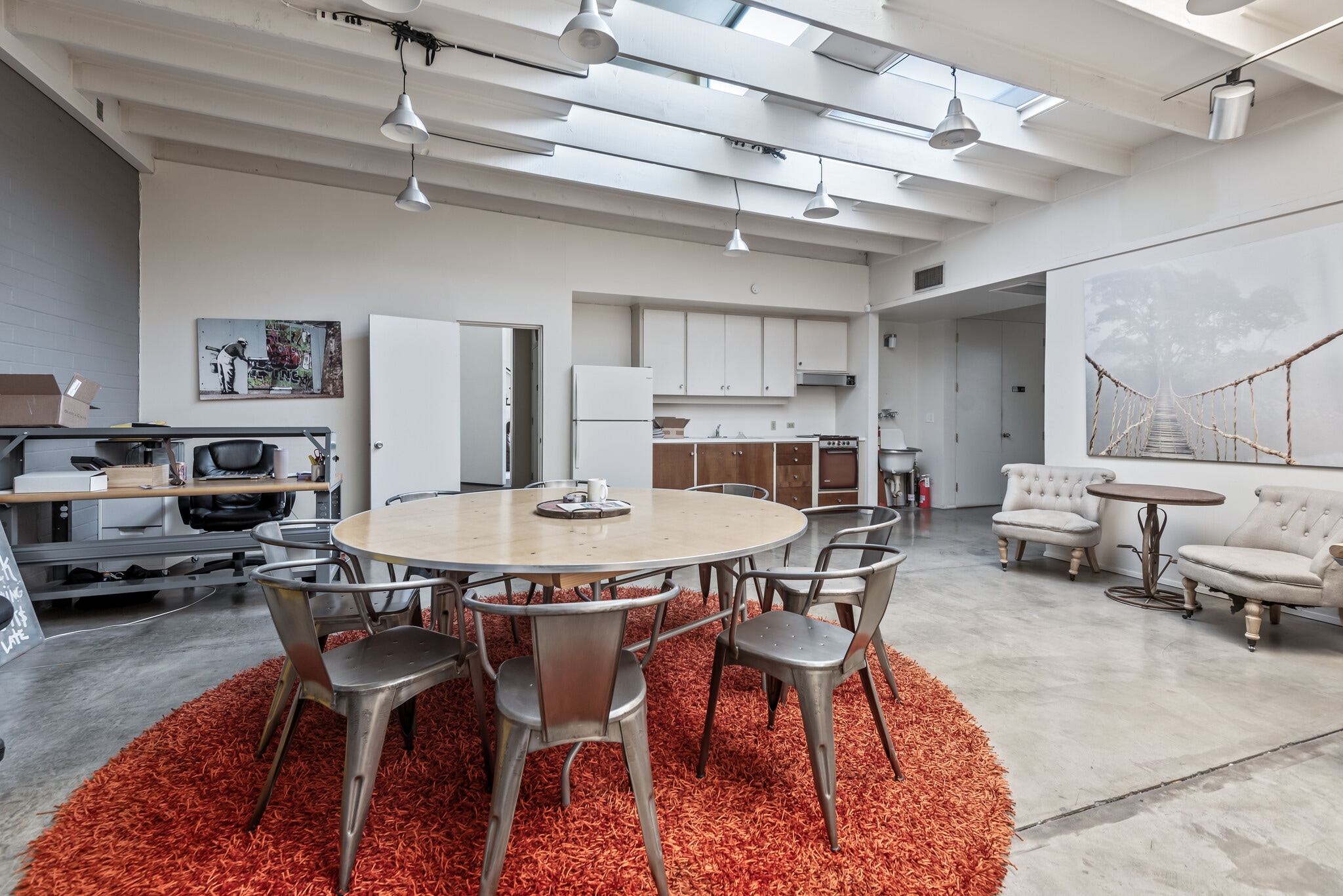 1108 Tamarind Ave, Los Angeles, CA à vendre Photo intérieure– Image 1 sur 5