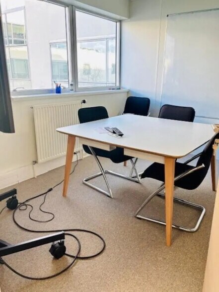 Bureau dans Massy à louer - Photo intérieure – Image 3 sur 28