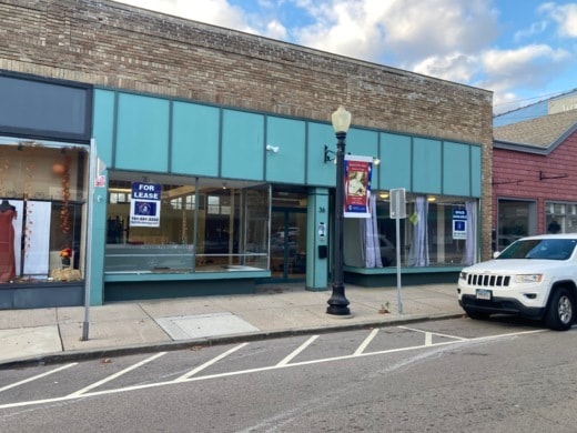 28-36 High St, Westerly, RI à louer - Photo de l’immeuble – Image 2 sur 4