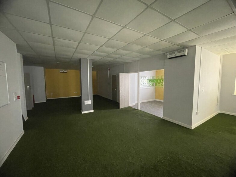 63-65 East Para, Bradford à vendre - Photo intérieure – Image 3 sur 6