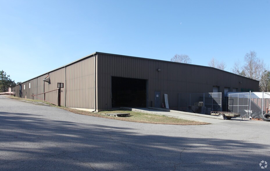 128 Franklin Park Dr, Youngsville, NC à vendre - Photo de l’immeuble – Image 3 sur 6
