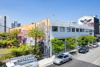 Plus de détails pour 51 NE 24th St, Miami, FL - Local commercial à louer