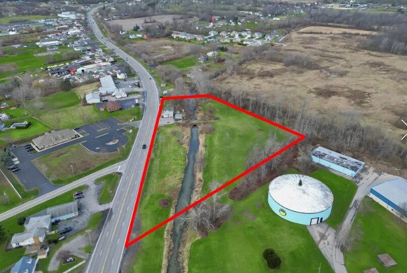 3059 Niagara falls Blvd, Wheatfield Township, NY à vendre - Photo de l’immeuble – Image 2 sur 4