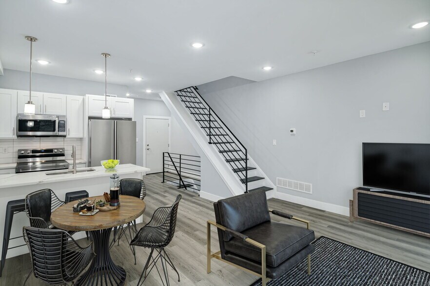 2017 E Susquehanna Ave, Philadelphia, PA à vendre - Photo de l’immeuble – Image 2 sur 22