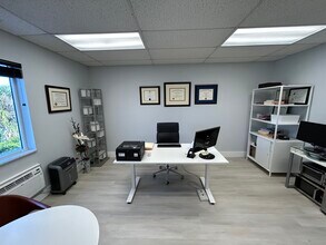 2542-2556 N Federal Hwy, Fort Lauderdale, FL à louer Photo intérieure– Image 2 sur 3