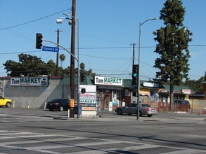 1355 W Florence Ave, Los Angeles, CA à louer Photo intérieure– Image 1 sur 8