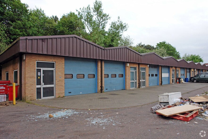 52 Britten Rd, Reading à louer - Photo principale – Image 1 sur 5