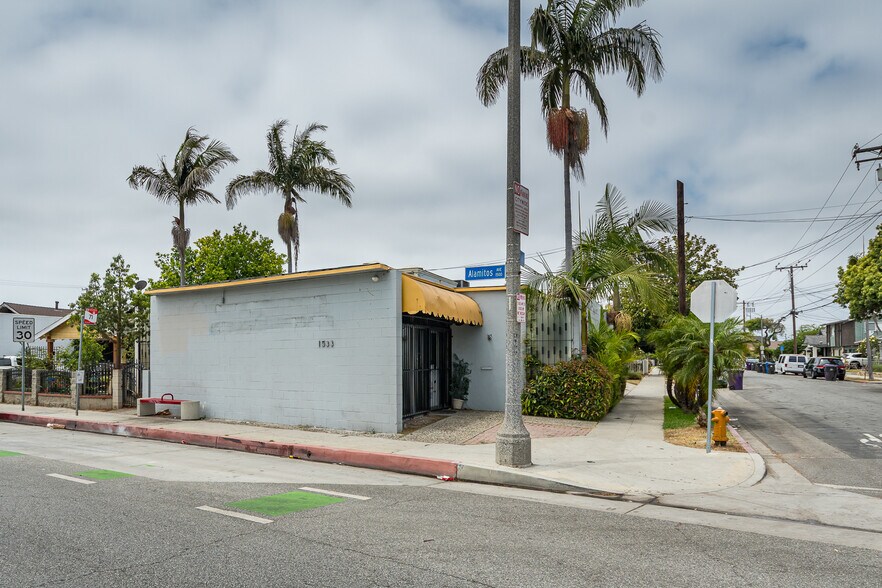 1533 Alamitos Ave, Long Beach, CA à vendre - Photo de l’immeuble – Image 3 sur 45