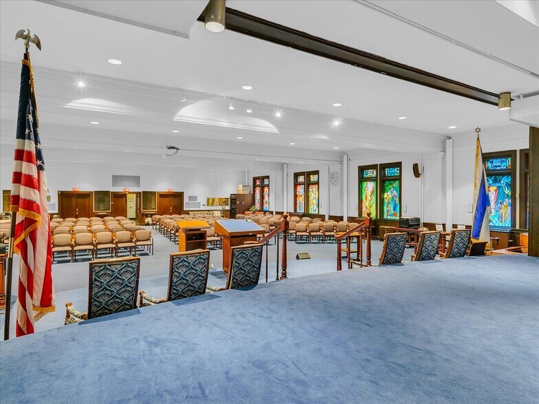 1177-1187 Beacon St, Brookline, MA à louer - Photo principale – Image 1 sur 27