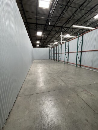 Plus de détails pour 4735-4795 Leyden St, Denver, CO - Industriel/Logistique à louer