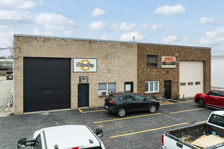 3554 Marine Rd, Toledo, OH à louer - Photo de l’immeuble – Image 2 sur 6