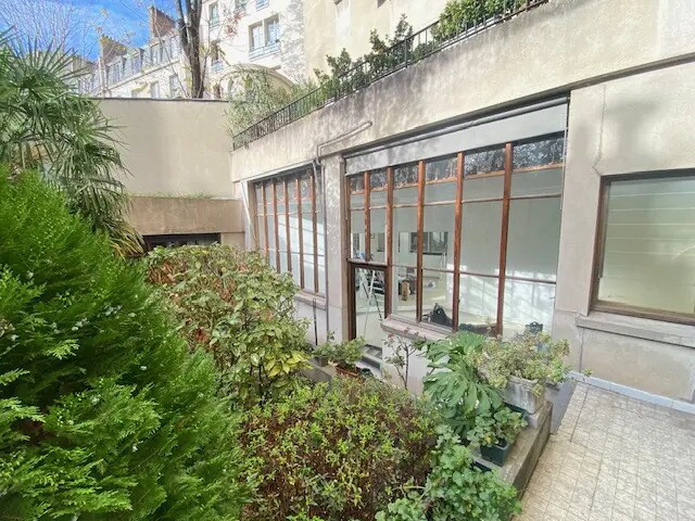 Bureau dans Paris à louer Photo de l’immeuble– Image 1 sur 6